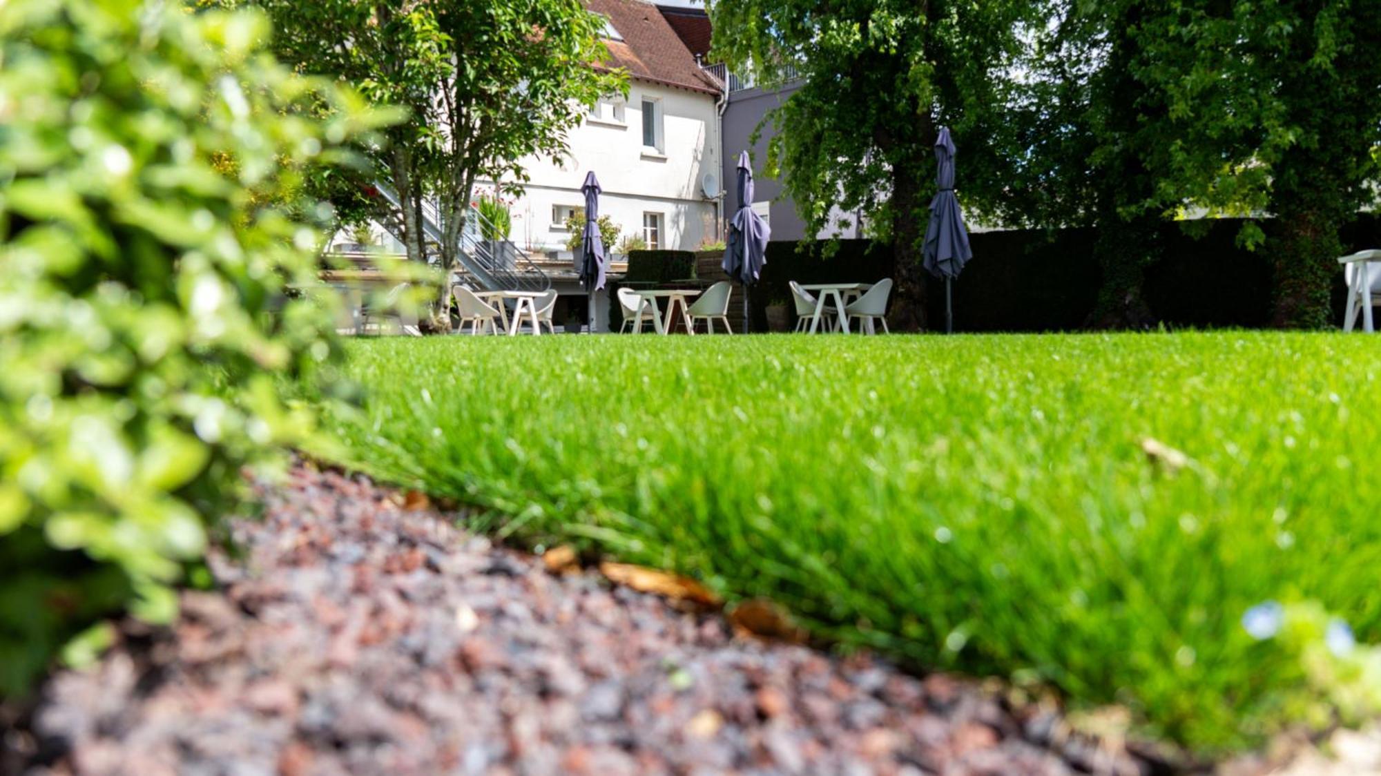 Logis Hotel Restaurant Le Faisan Dore Argentan Eksteriør bilde